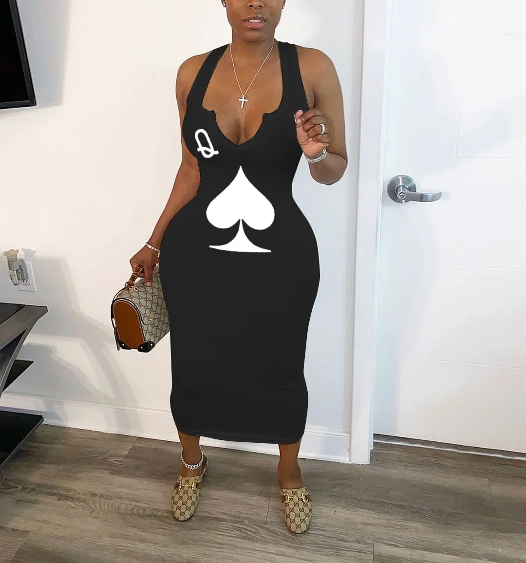 CM.YAYA summer women black queen poker card sleeveless v-neck tank bodycon midi mid-calf dress club sexy party pencil dresses