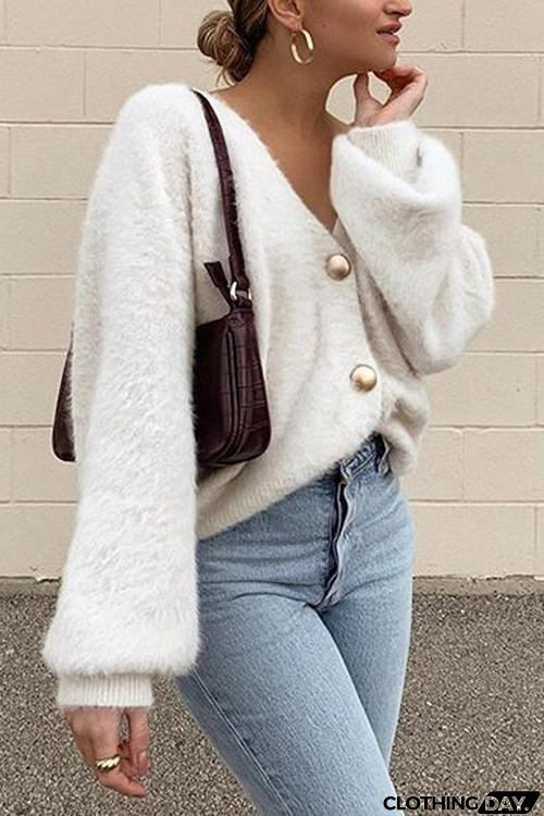 Timeless and Stylish Cardigan