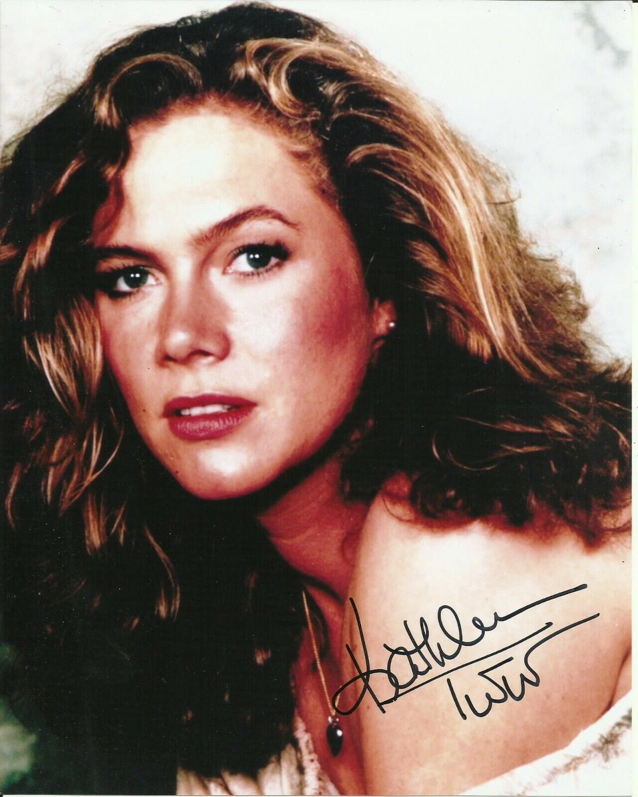 KATHLEEN TURNER SIGNED ROMANCING THE STONE Photo Poster painting UACC REG 242 (4)