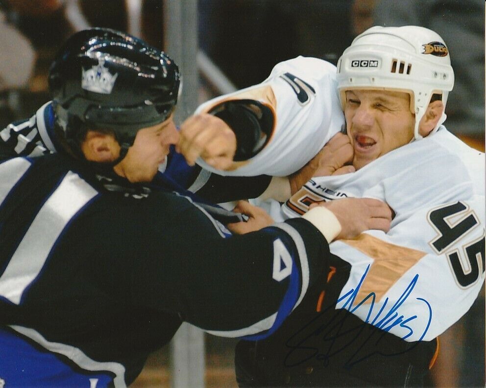 SHAWN THORNTON SIGNED ANAHEIM DUCKS FIGHT 8x10 Photo Poster painting! Autograph