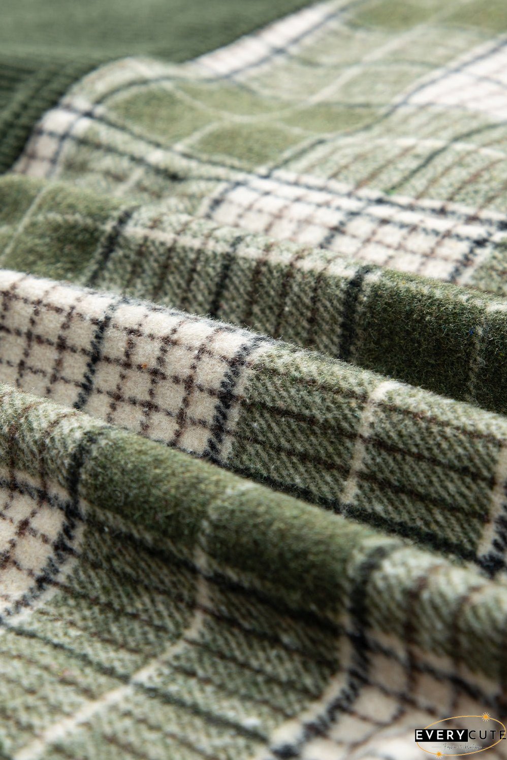 Comfortable Plaid Corduroy Jacket