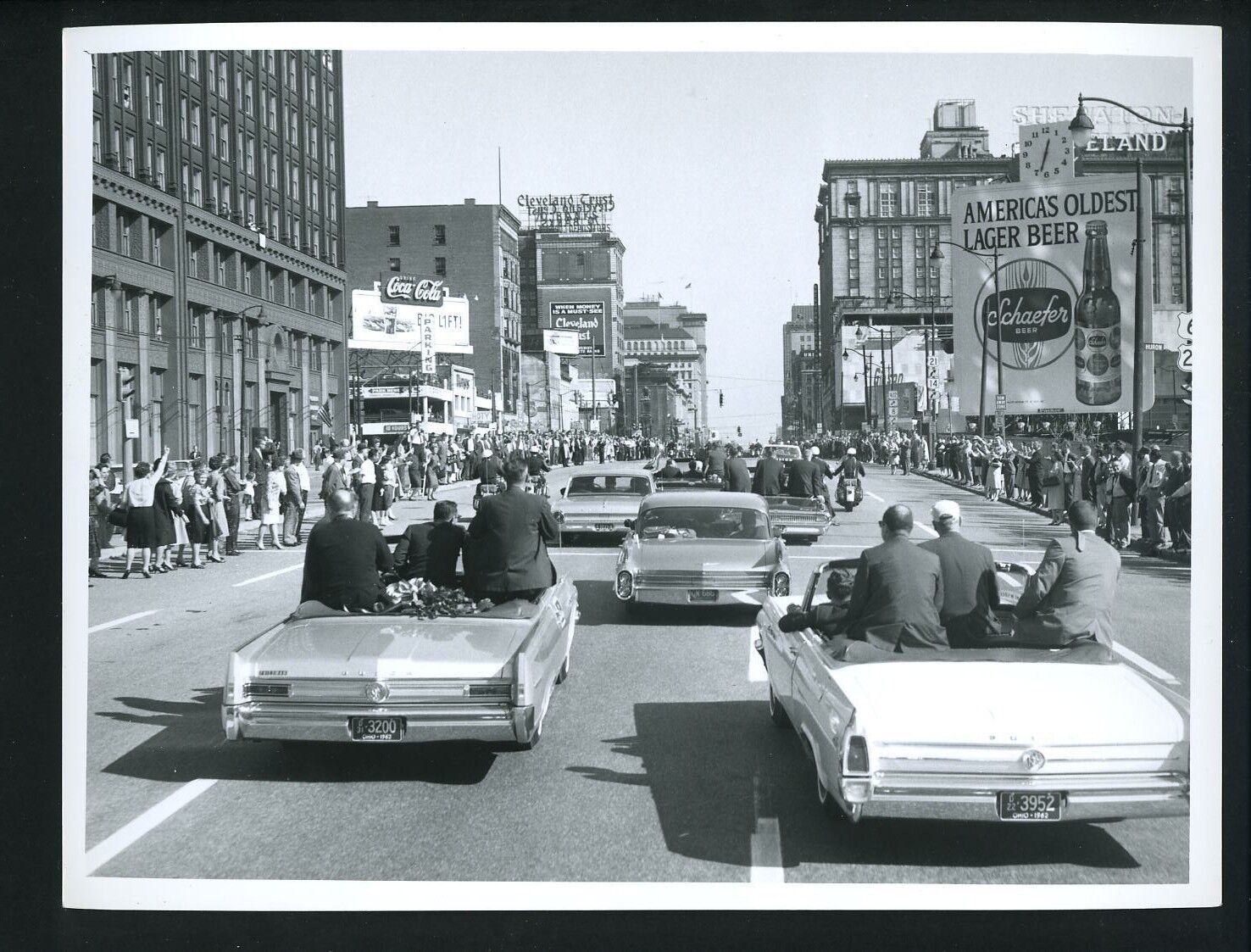 President John Kennedy motorcade Cleveland 1962 Press Wire Photo Poster painting with RMY LOA