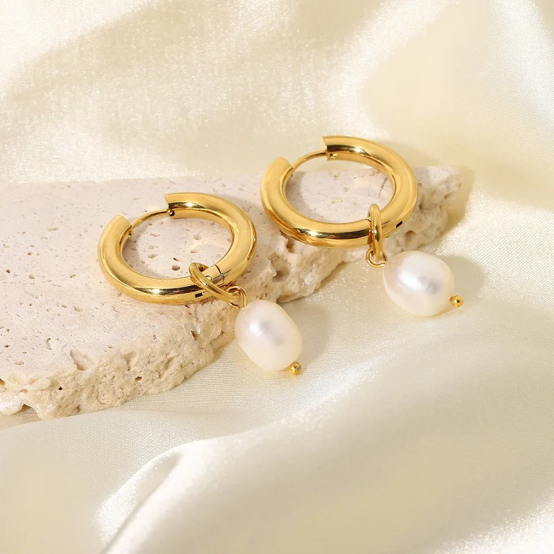 Freshwater Pearl Pendant Earrings