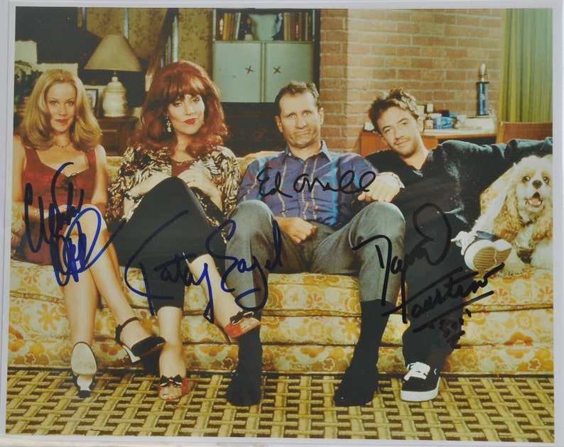 MARRIED with CHILDREN Hand Signed Autographed by 4 Cast Member wCOA