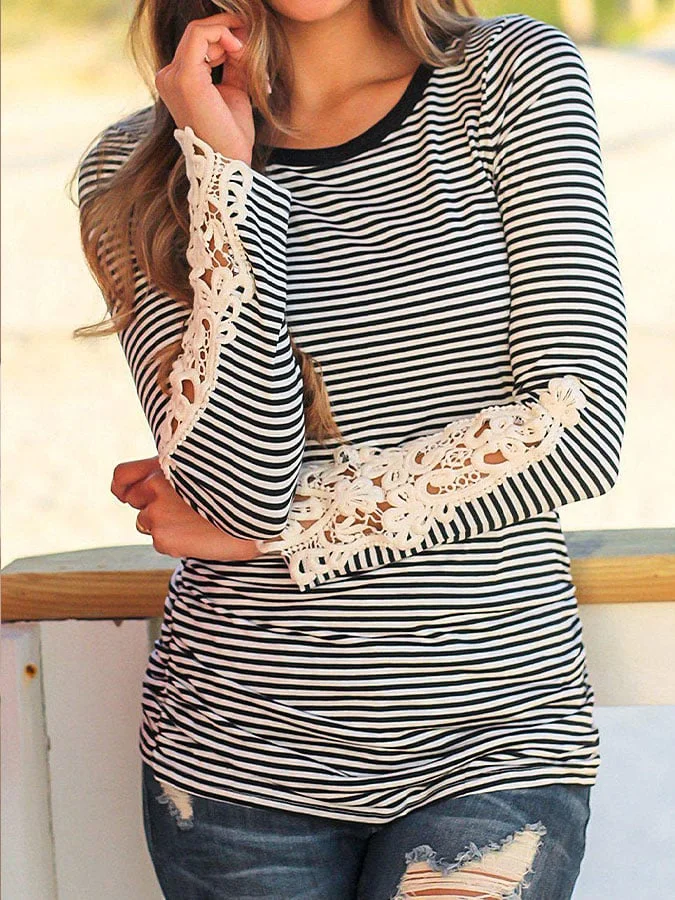 Women's Vintage Striped Lace T-Shirt