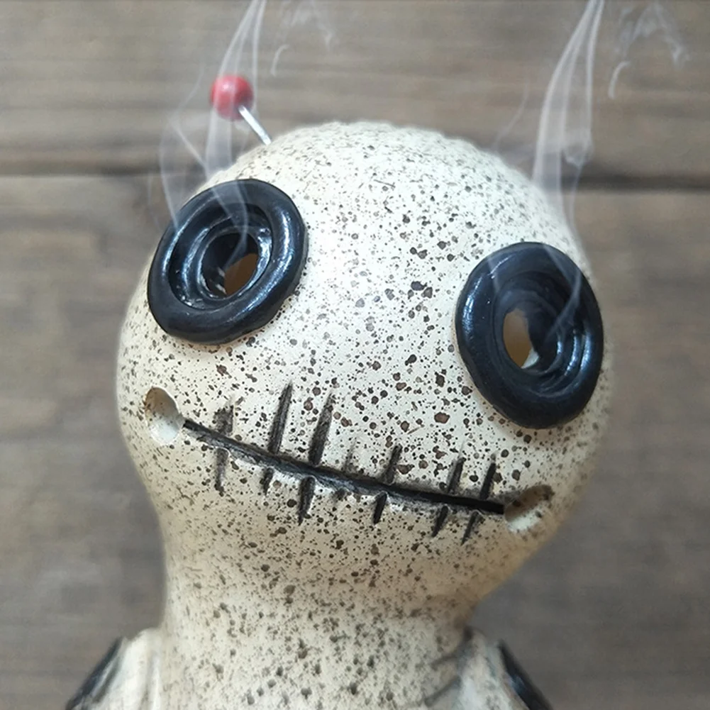 Cartoon Sprayable Voodoo Doll Incense Burner Resin Cursed Dolls Prop (B)