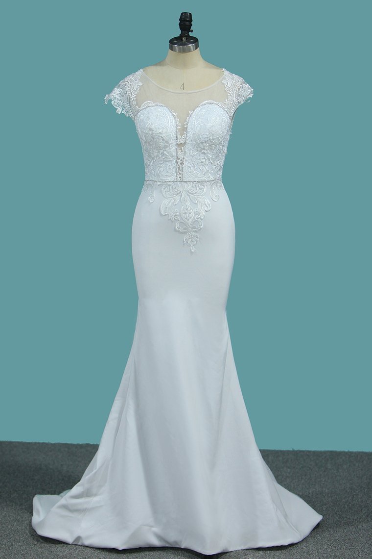 Chic Floor-length Mermaid Bateau Beadings Wedding Dress With Appliques Lace | Ballbellas Ballbellas