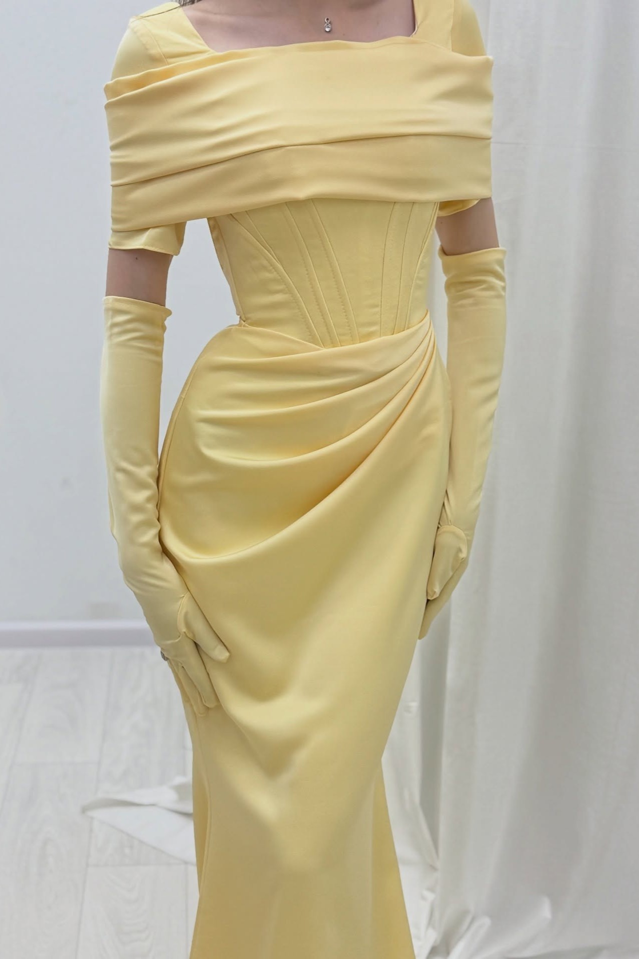 Oknass Off The Shoulder Sleeveless Long Mermaid Prom Dress With Gloves