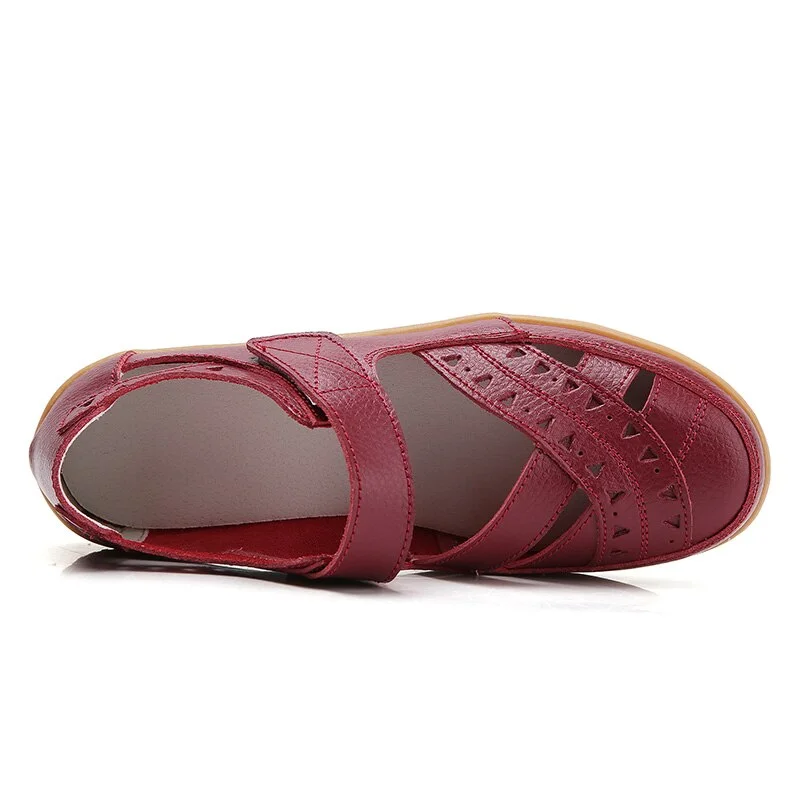 New Genuine Leather Women's Summer Sandals Cut-Outs Woman Flats Shoes Breathable Female Beach Loafers Soft Mother Shoe