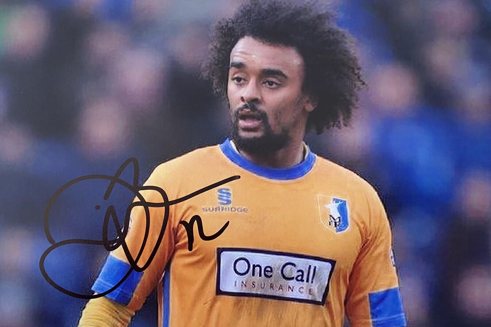 Junior Brown Genuine Hand Signed Mansfield Town 6X4 Photo Poster painting