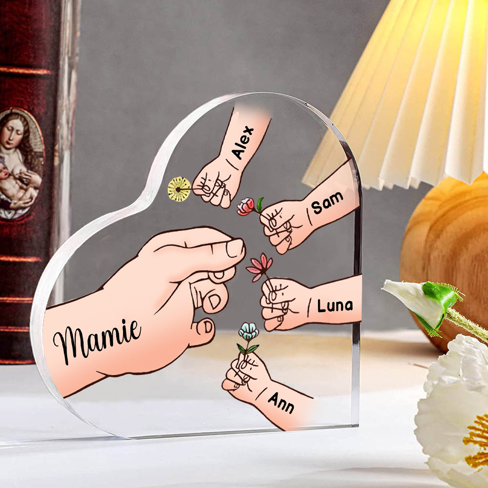 À ma Maman/Mamie - Plaque Acrylique Mains et Enfants en Forme de Cœur 5 Prénoms Personnalisés