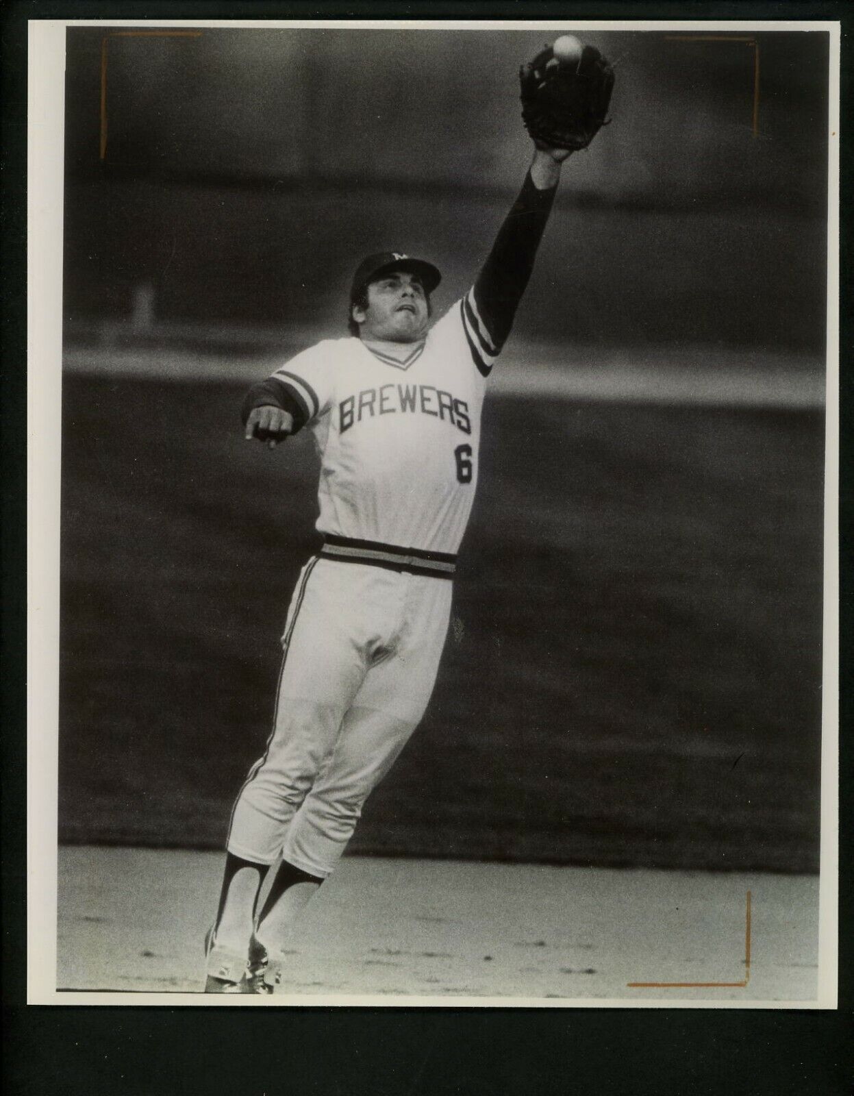 Sal Bando fielding circa 1980's Press Original Photo Poster painting Milwaukee Brewers