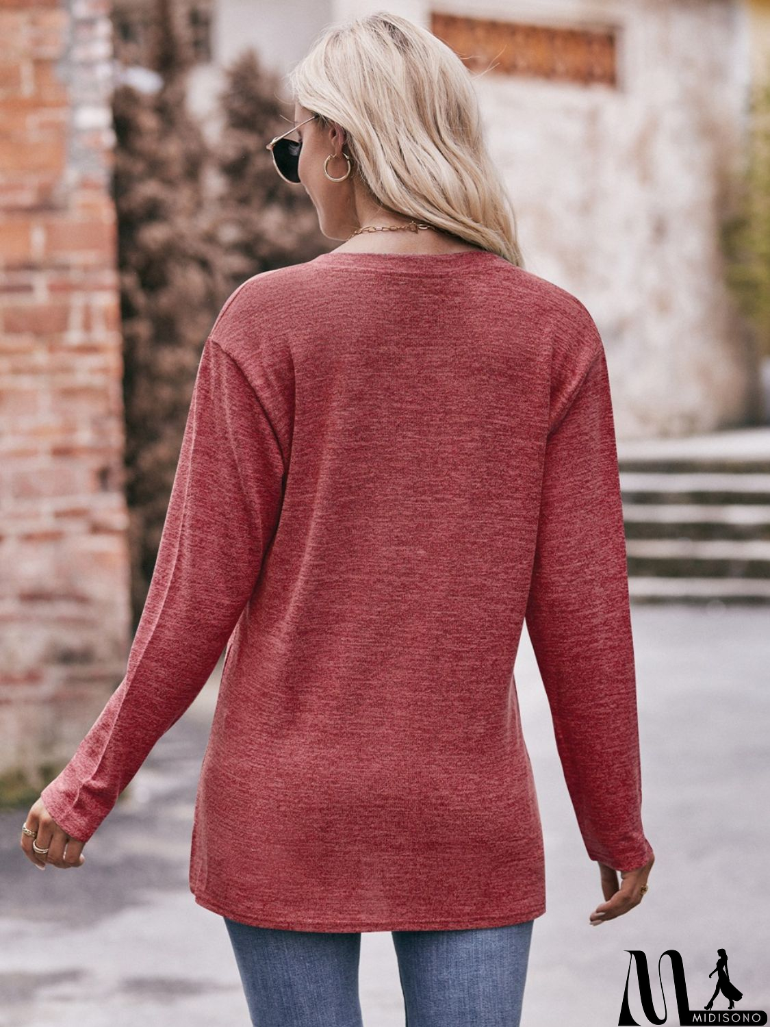 MidiSono - Chic and Versatile Tank top