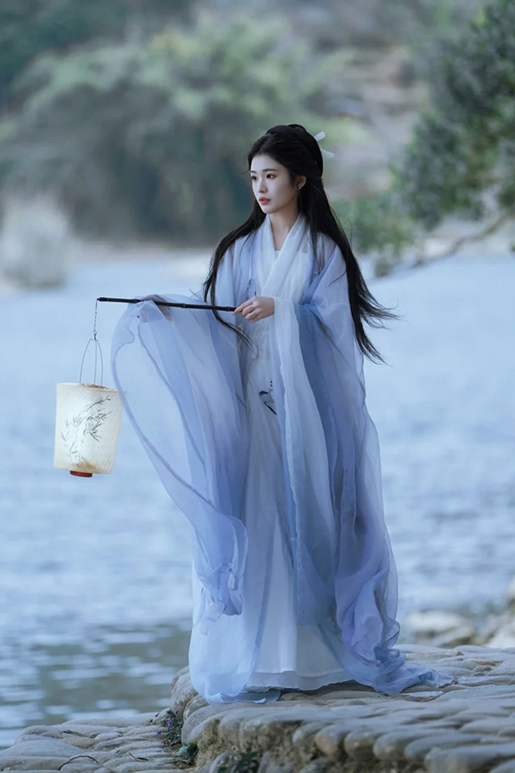 Wei Jin dynasty hanfu blue hanfu dress scholarly ancient - shuying 疏影 Stupa Stones