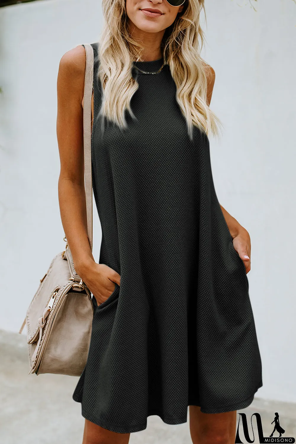 MidiSono - Crisscross Cut-out Back Knit Sleeveless Dress