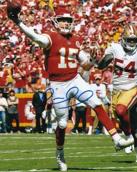 REPRINT - PATRICK MAHOMES Kansas City Chiefs Signed Autographed 8 x 10 Photo Poster painting RP