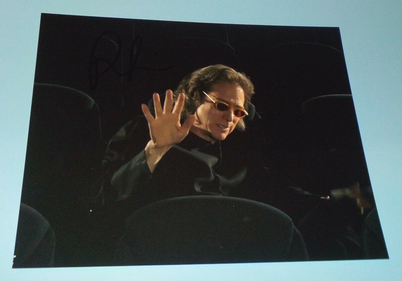 Richard Lewis Signed Autographed 8 x 10 Photo Poster painting Actor Comedian Curb Enthusiasm F