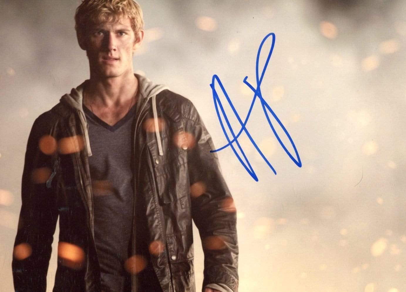 ACTOR and MODEL Alex Pettyfer autograph, signed Photo Poster painting