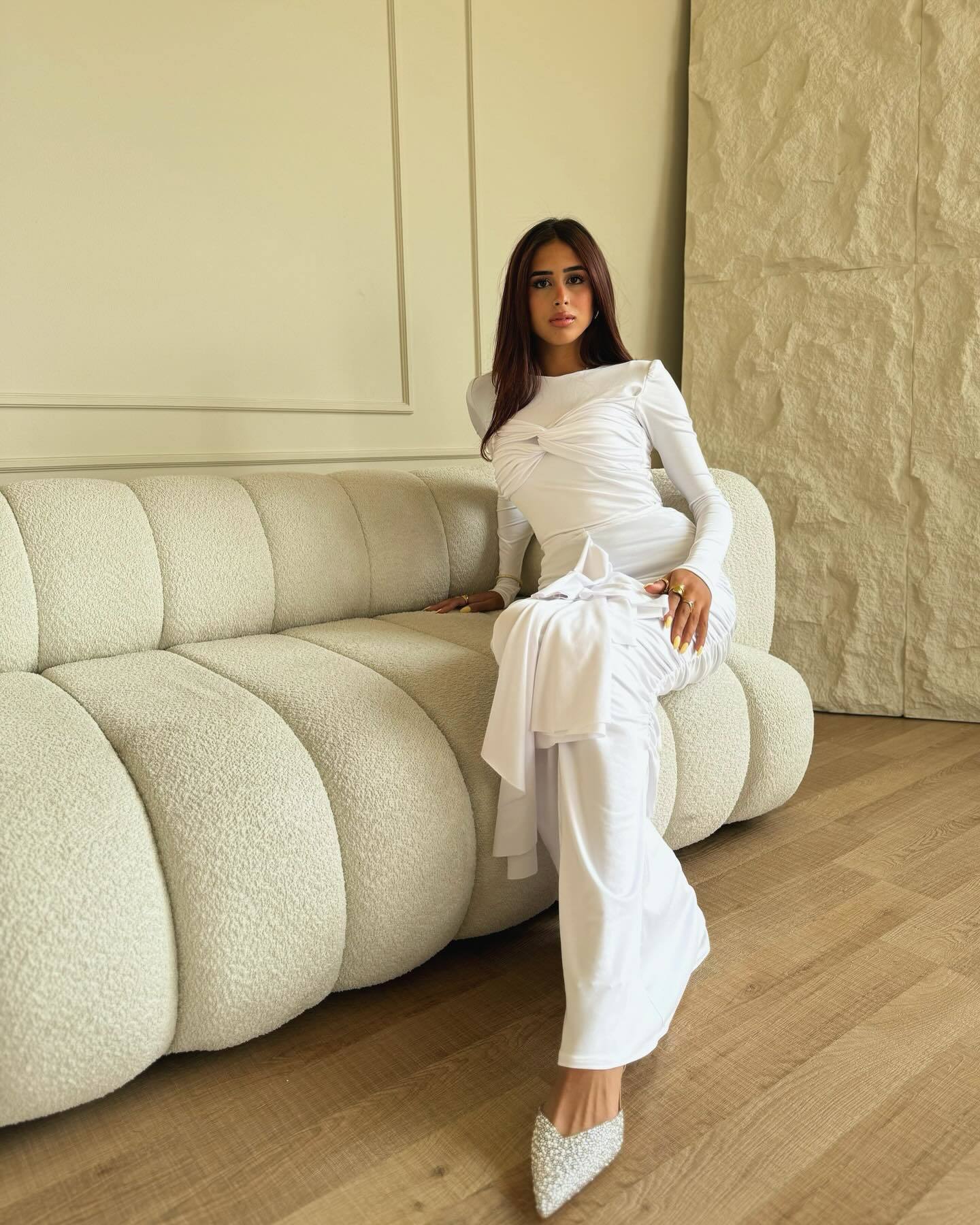 Ootddress Elegant Long Sleeved Elastic Tight Pleated Party Club Evening Dress Women Fashion Maxi Vestido Autumn Winter New Female
