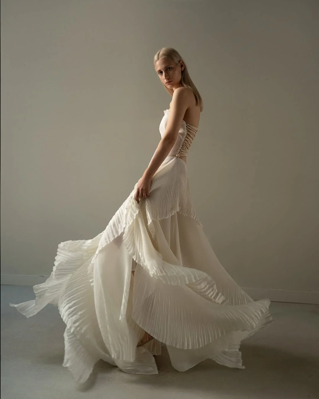 Contrast Trim Pleated Dress