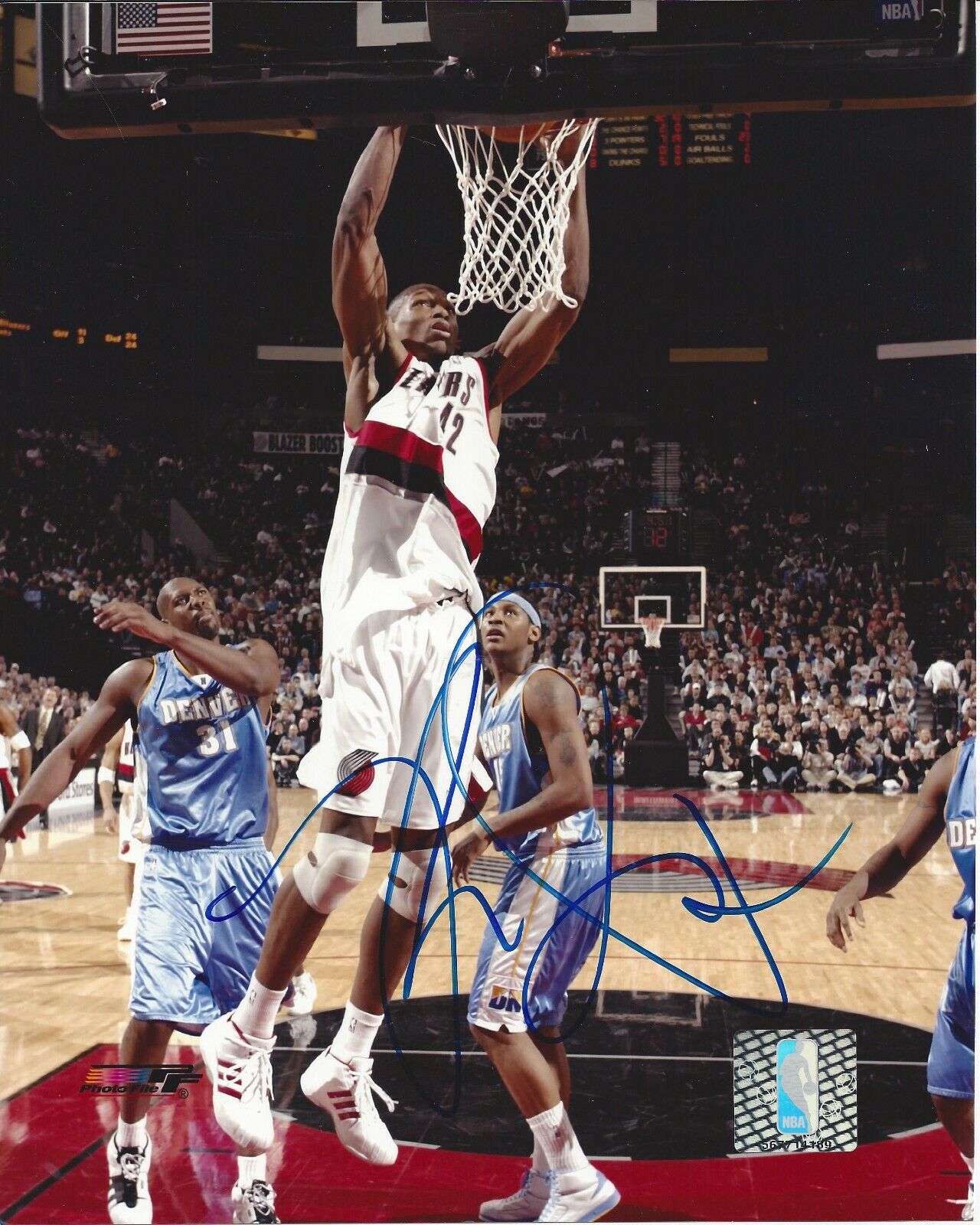 Theo Ratliff Autographed 8x10 Portland TrailBlazersB135