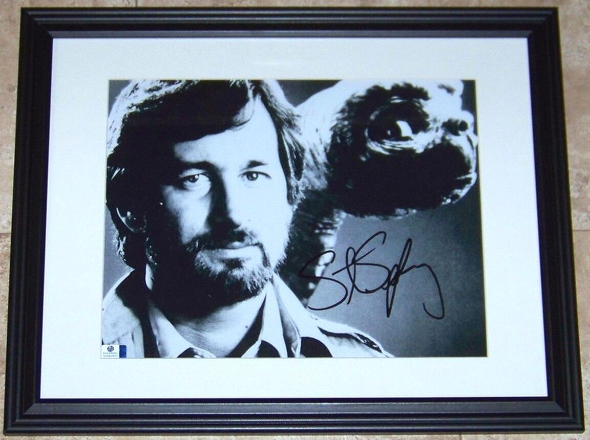 SUPER SALE! Steven Spielberg ET Signed Autographed 11x14 Photo Poster painting GA GV GAI COA!