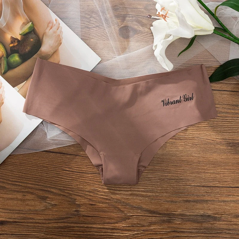 Women Ice Silk Underwear Sexy Solid Color Panties Fashion Seamless Comfort Briefs Low Waist Seamless Underpants Female Lingerie