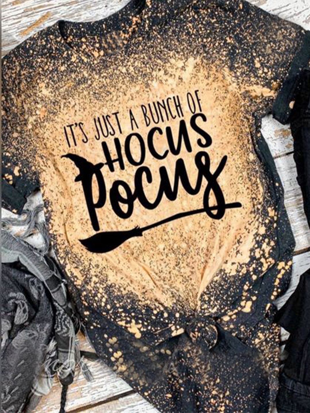 Halloween Hocus Pocus Tie Dye T-SHIRT