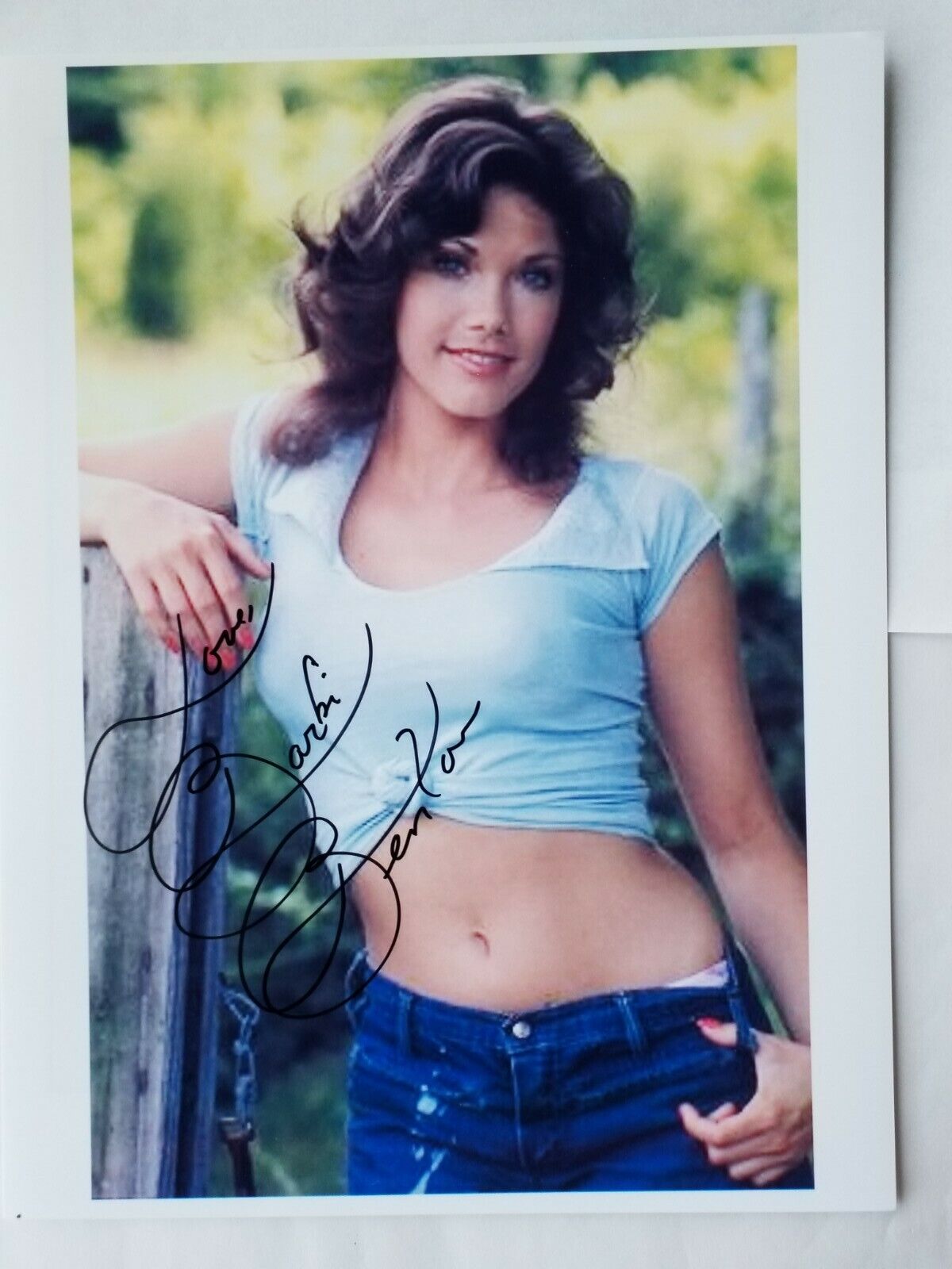 BARBI BENTON Signed Authentic AUTOGRAPH 8.5 x 11 Photo Poster painting - Playboy