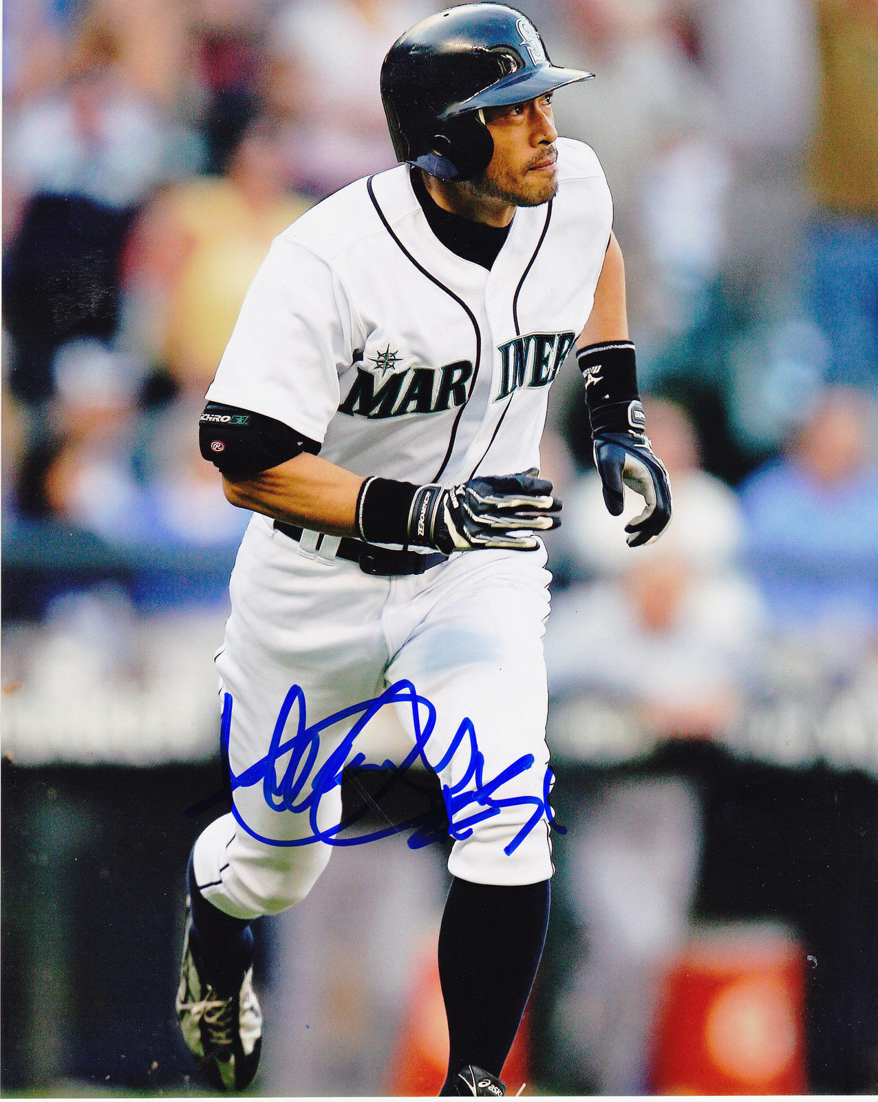 Ichiro Suzuki Autographed Signed 8x10 Photo Poster painting ( HOF Mariners ) REPRINT