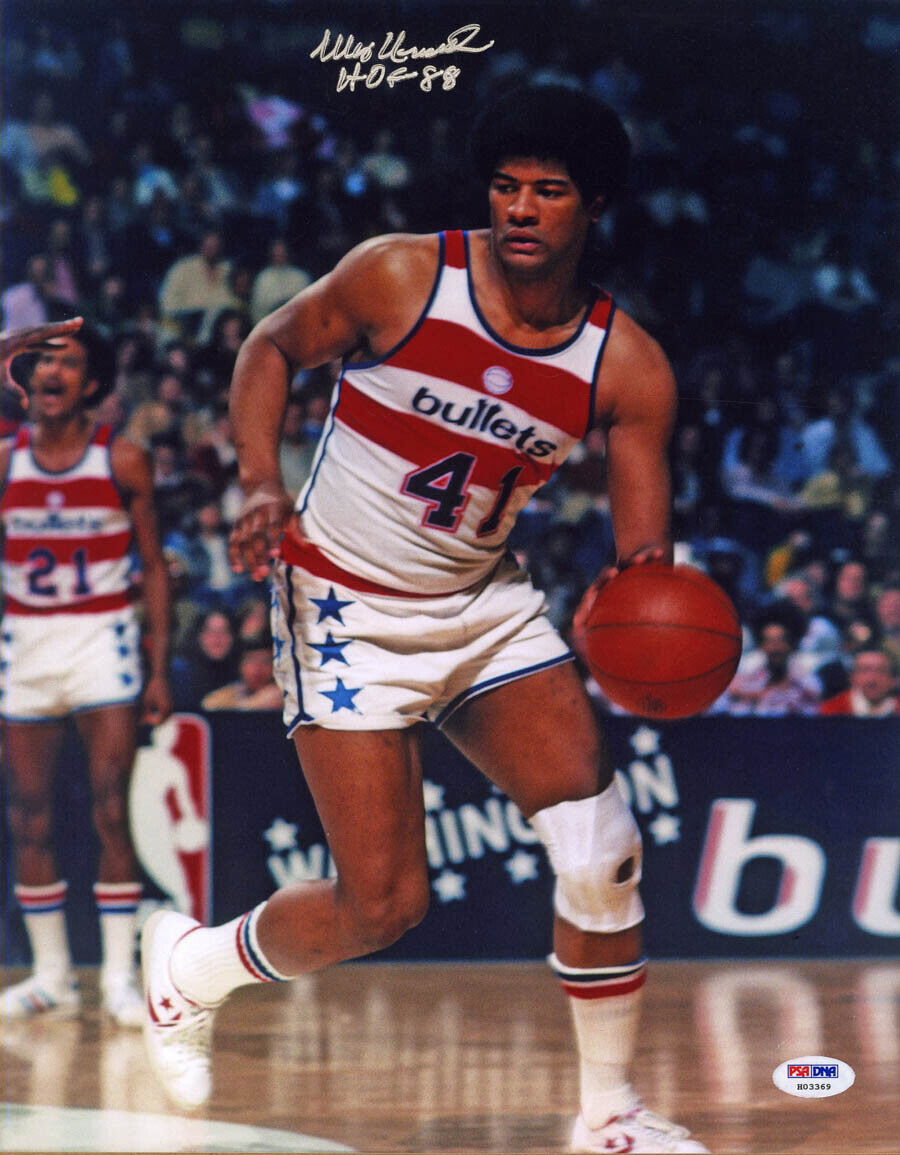 Wes Unseld SIGNED 11x14 Photo Poster painting + HOF 88 Washington Bullets PSA/DNA AUTOGRAPHED