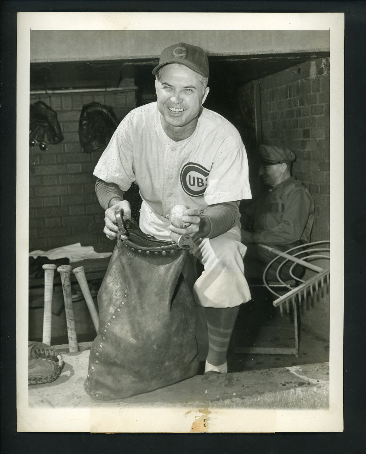 Ray Prim dugout at Wrigley Field 1945 Press Photo Poster painting Chicago Cubs