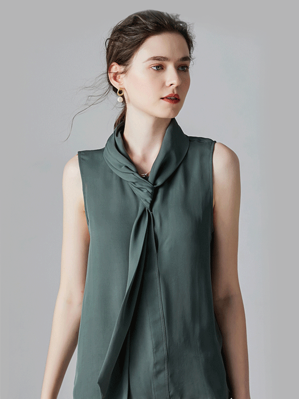 Top en soie jade à encolure nouée-Soie plus