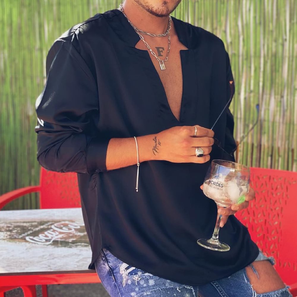 Men's Basic V-Neck T-Shirt