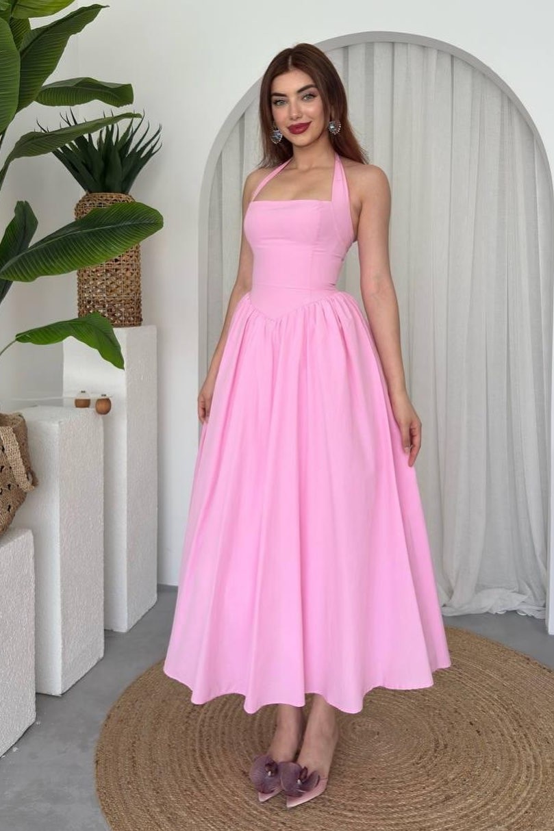 Lvs&Broner Chic Halter Neck Sleeveless A Line Long Prom Dress With Pleated