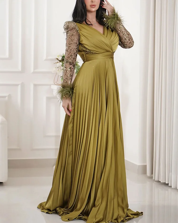 Sequined feather pleated dress