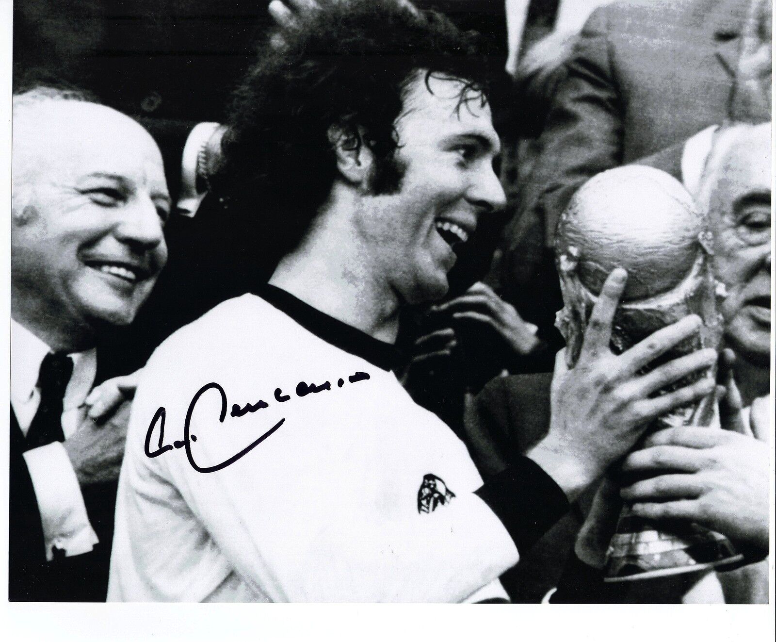 Franz Beckenbauer Signed 10X8 Photo Poster painting 1974 World Cup GERMANY AFTAL COA (1248)