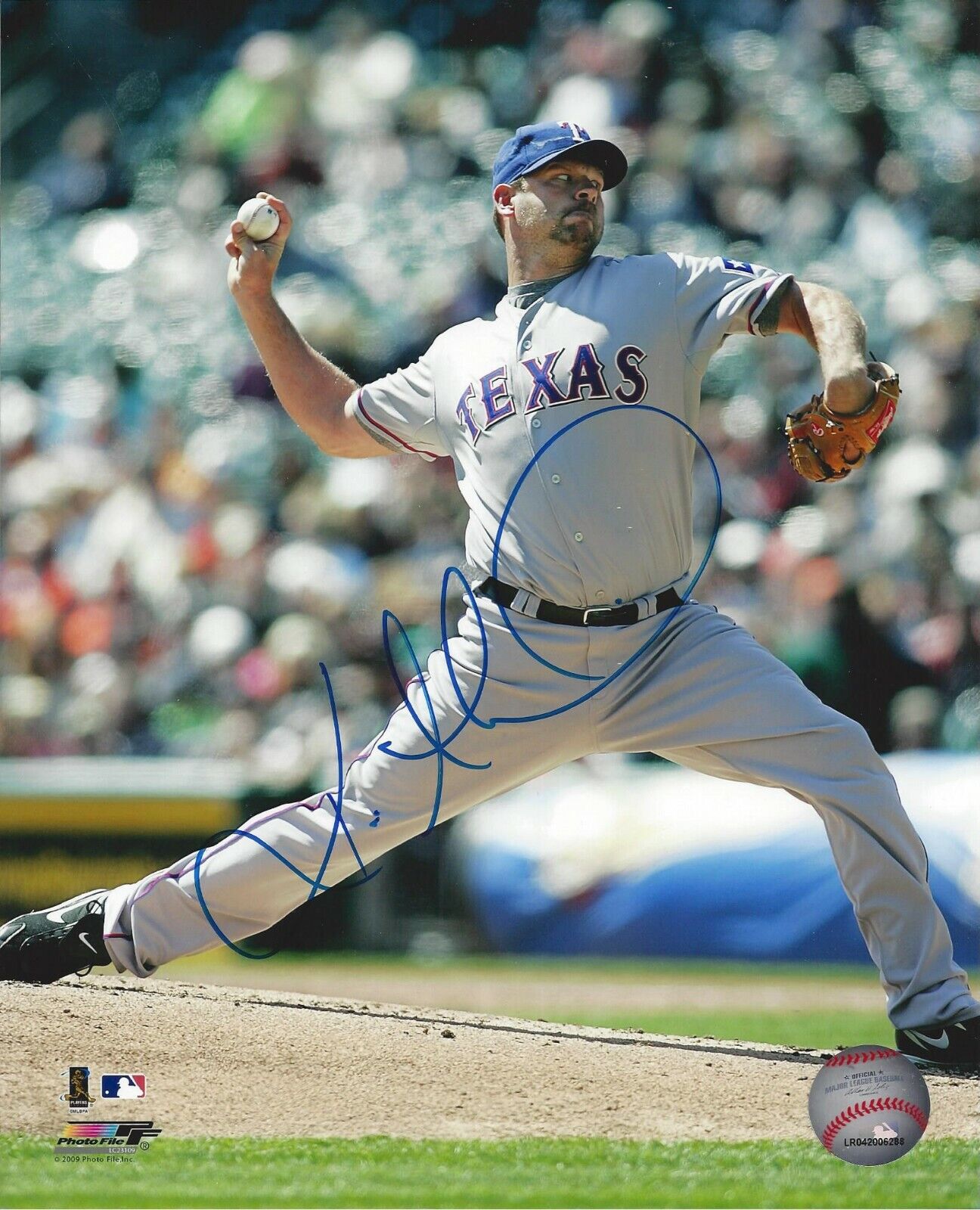 Kevin Millwood Autographed 8x10 Texas Rangers#S1040