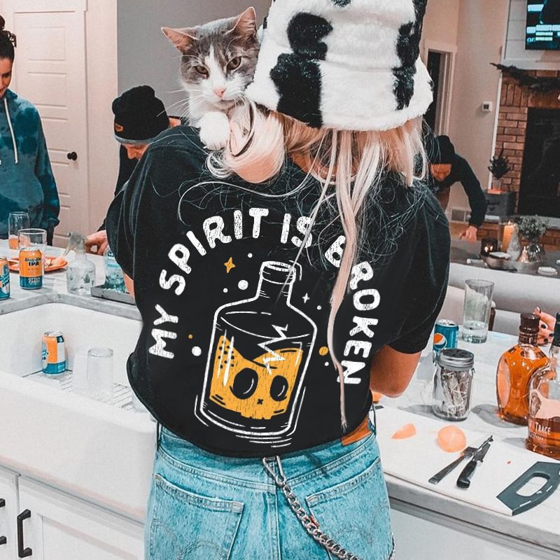 My Spirit Is Broken Skull Bottle Print Streetwear T-shirt - Krazyskull