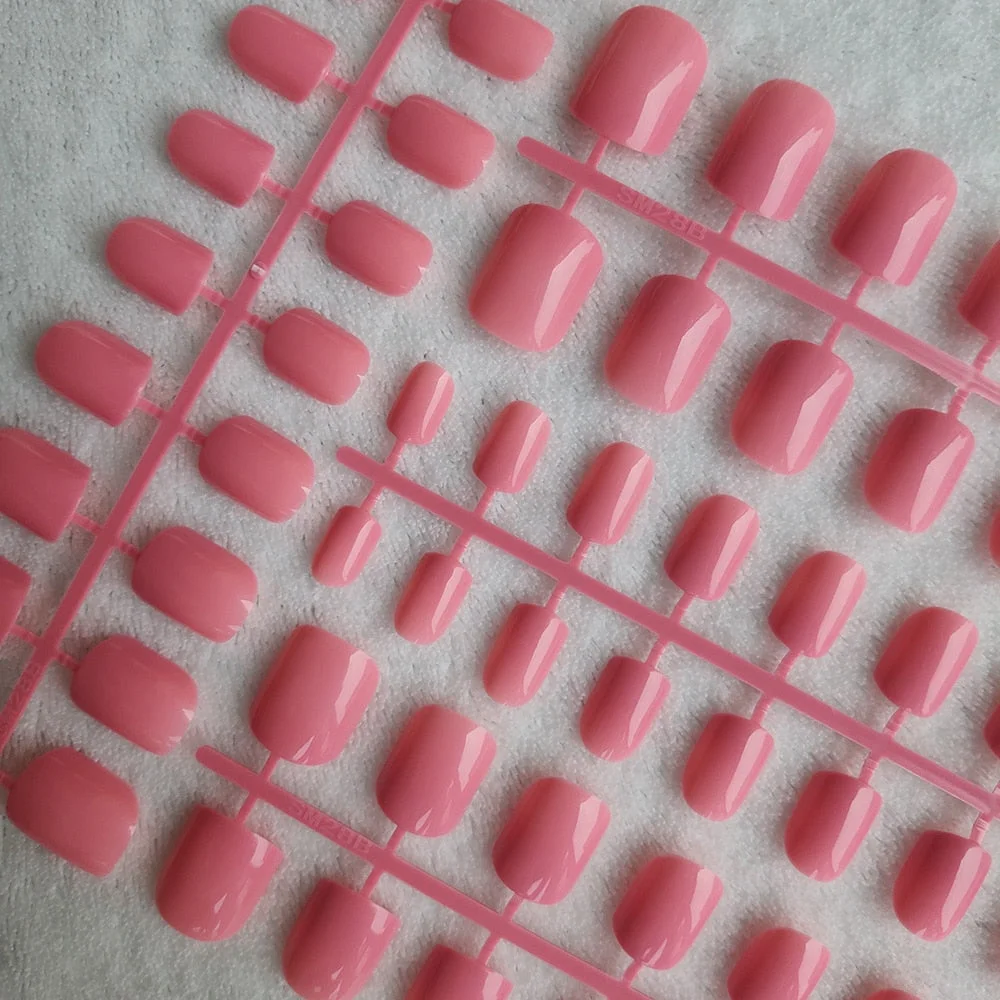 4 Sets/lot Mixed Colors False Nail Tips Short Full Cover Square Fake Nails Comfortable Multicolor Press On Nails Nail DIY-Nail Inspo