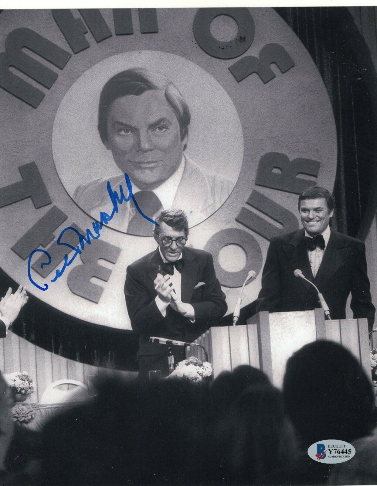 Peter Marshall The Hollywood Squares Signed 8x10 Photo Poster painting w/Beckett COA Y76445