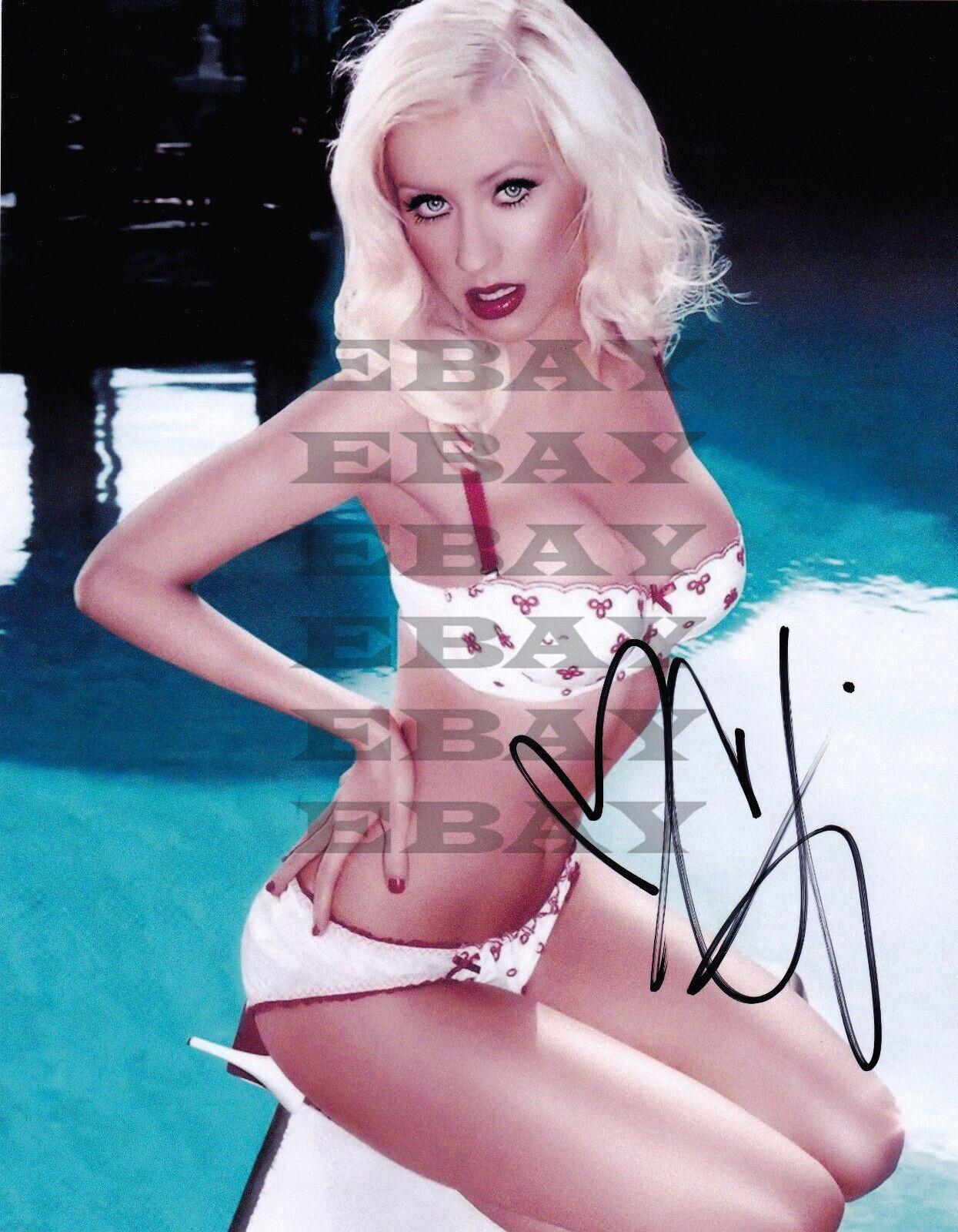 Christina Aguilera signed 8x10 Photo Poster painting Reprint