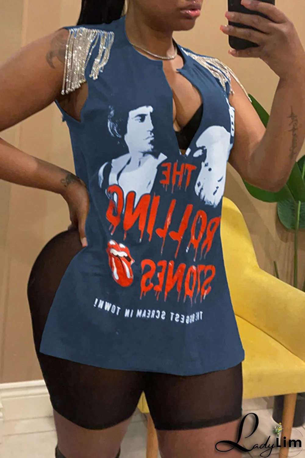 Brown Fashion Casual Print Tassel Patchwork V Neck T-Shirts