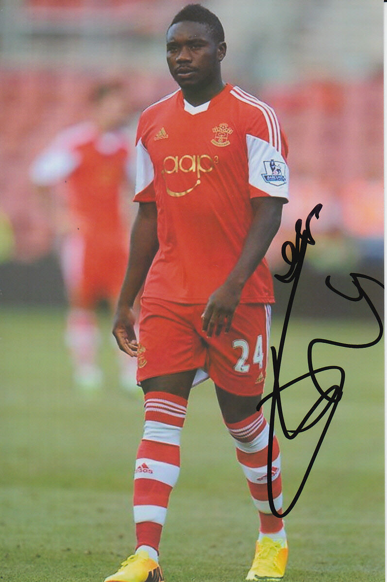 SOUTHAMPTON HAND SIGNED EMMANUEL MAYUKA 6X4 Photo Poster painting 1.