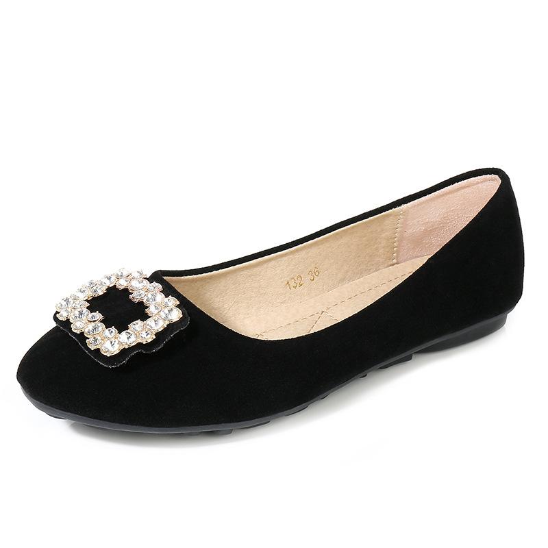 GOOSHOE Diamond Button Flat Shoes