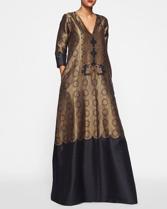 V-neck big hem kaftan dress