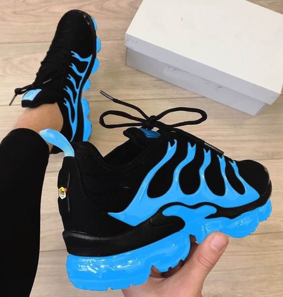 Women's Sneakers