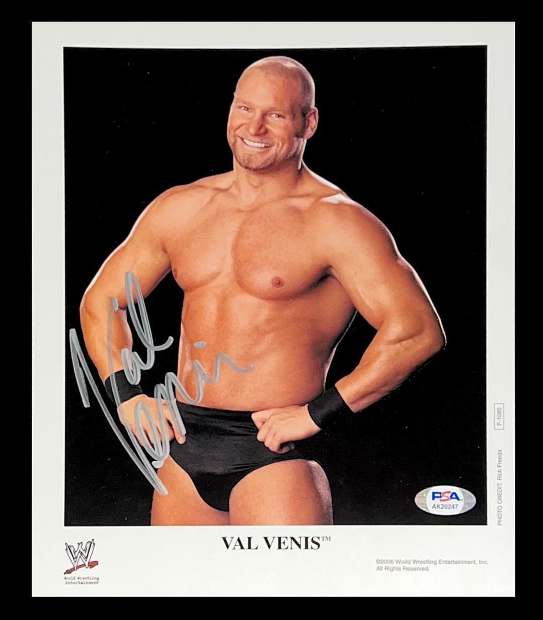 WWE VAL VENIS P-1085 HAND SIGNED AUTOGRAPHED 8X10 PROMO Photo Poster painting WITH PSA DNA COA