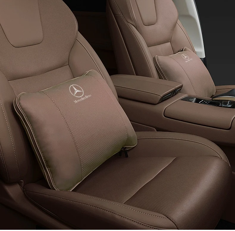 Car high-end leather pillow quilt (customized car LOGO style)