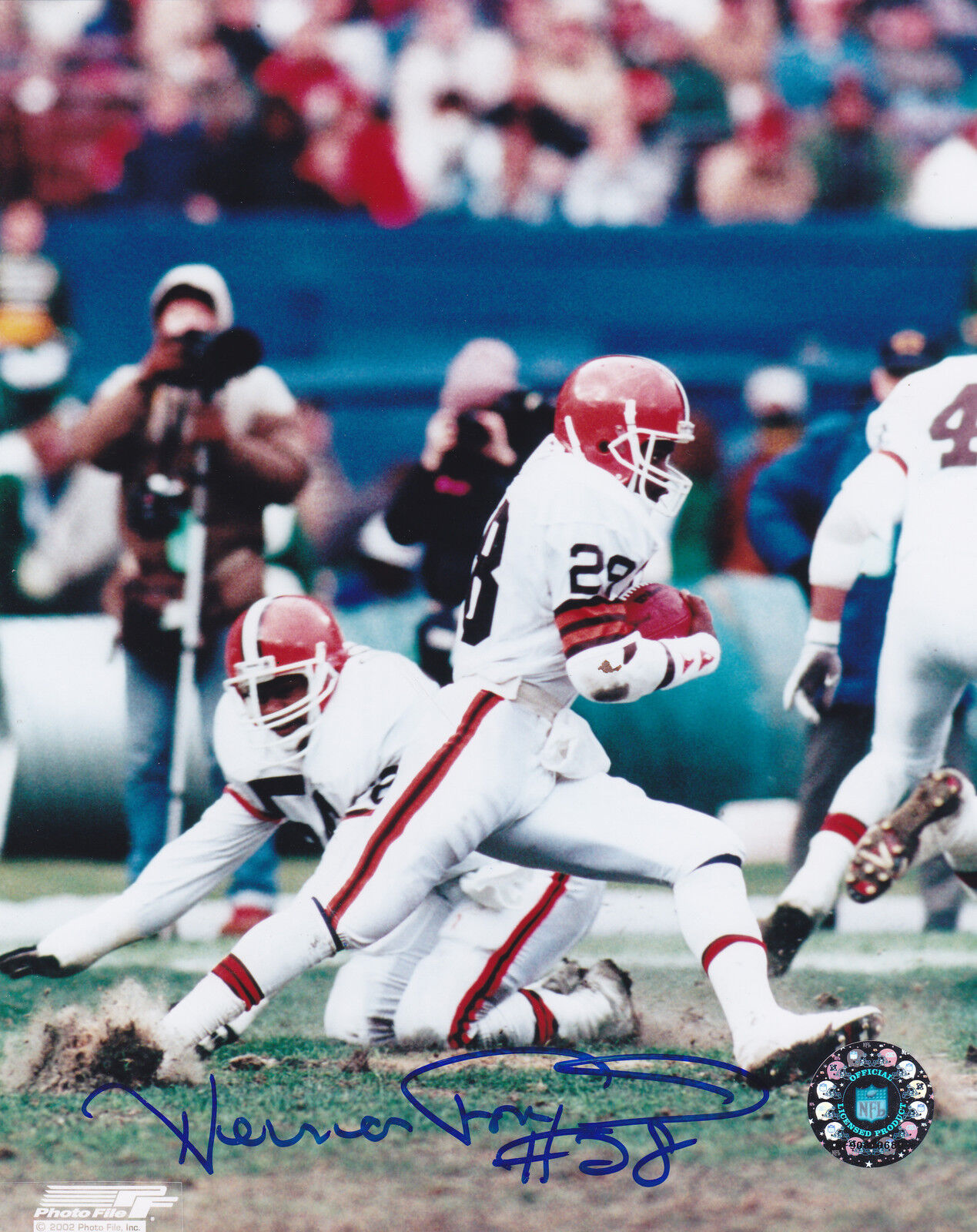 HERMAN FONTENOT CLEVELAND BROWNS ACTION SIGNED 8x10